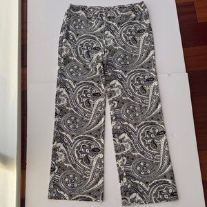J. McLaughlin Black and Cream Paisley Pants